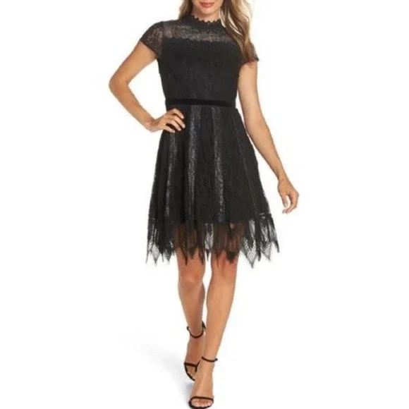 foxiedox cocktail dress Women's Foxiedox Maisie Lace & Velvet Cocktail Dress, Size 4